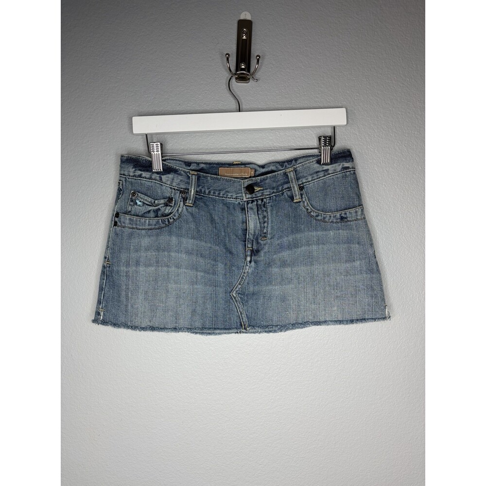 Abercrombie & Fitch Denim Micro Skirt Distressed Low Rise Size 6 Blue Y2K Retro